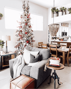 Árvore de Natal Artificial Slim King Flock® de com 650 Luzes LED Branco Quente