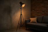 Luminária de Chão Industrial Tripé Metal Preto Spot Ajustável 160cm